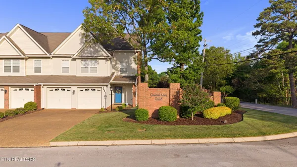 2427 Queens Lace Tr, Chattanooga, TN 37421