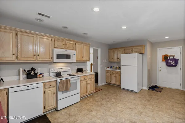 2427 Queens Lace Tr, Chattanooga, TN 37421