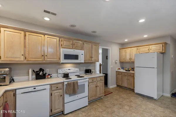 2427 Queens Lace Tr, Chattanooga, TN 37421