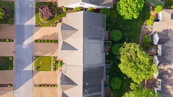 2427 Queens Lace Tr, Chattanooga, TN 37421