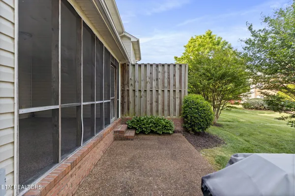 2427 Queens Lace Tr, Chattanooga, TN 37421