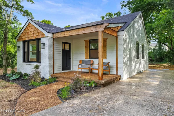 1230 Ardee Ave, Nashville, TN 37216