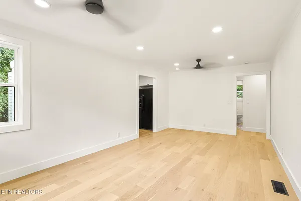 1230 Ardee Ave, Nashville, TN 37216