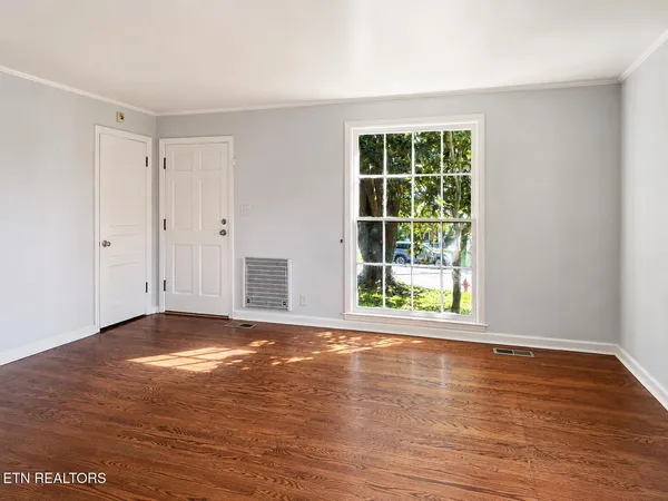 1222 Ardee Ave, Nashville, TN 37216