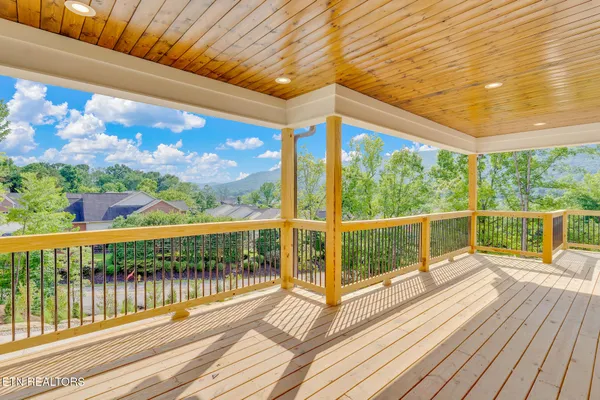 613 View Rd, Chattanooga, TN 37415