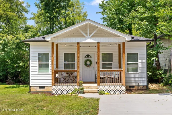 3303 Taylor St, Chattanooga, TN 37406
