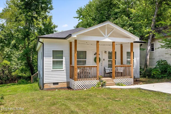 3303 Taylor St, Chattanooga, TN 37406
