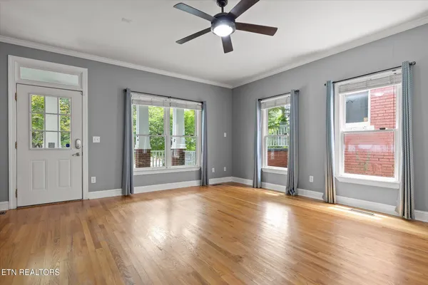 803 Fairview Ave, Chattanooga, TN 37403