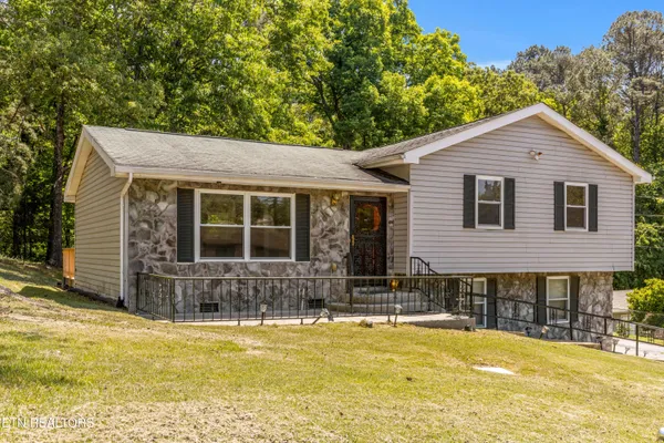 2427 Leann Circle, Chattanooga, TN 37406
